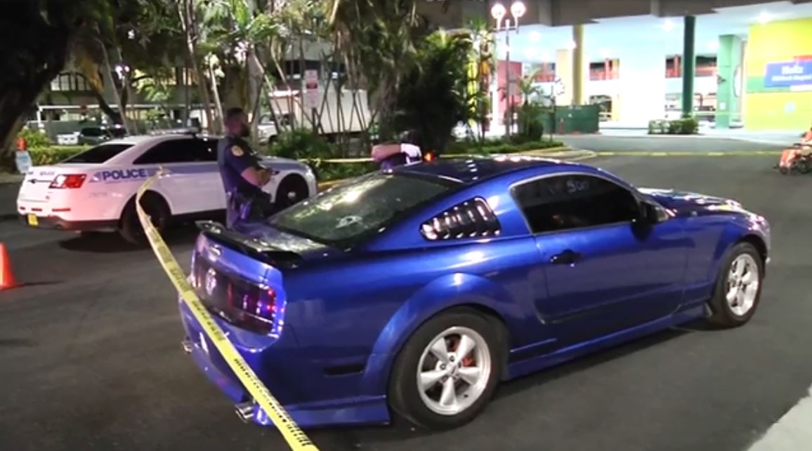 Woman injured after gunman opens fire on car in Miami    