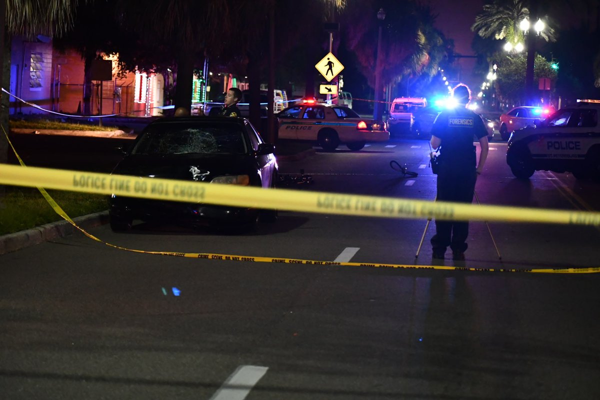 St. Petersburg Police are investigating a vehicle versus bicyclist with serious injuries on 16th St S and 17th Ave S.