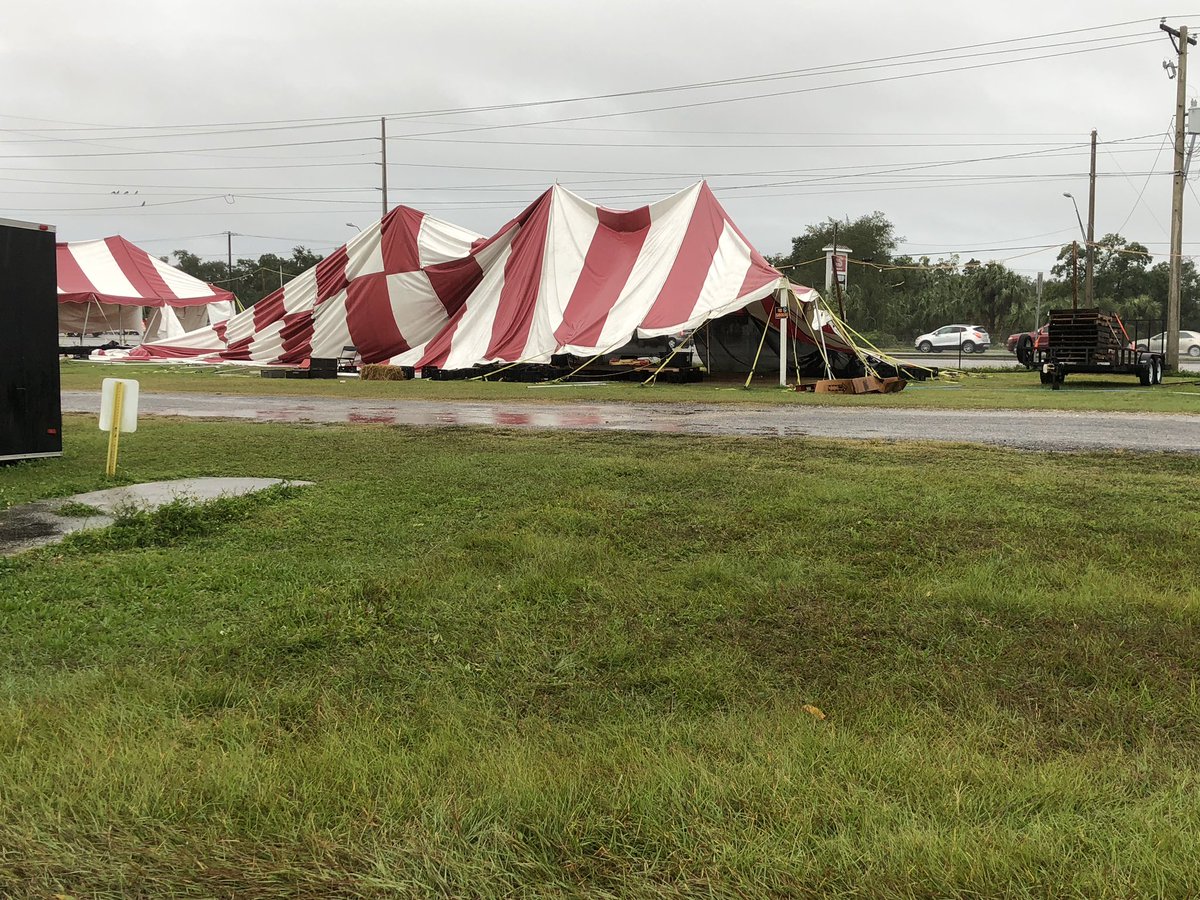 A tent that was covering a pumpkin patch at the Oldsmar Flee Market came down during today's storm. @FOX13News   