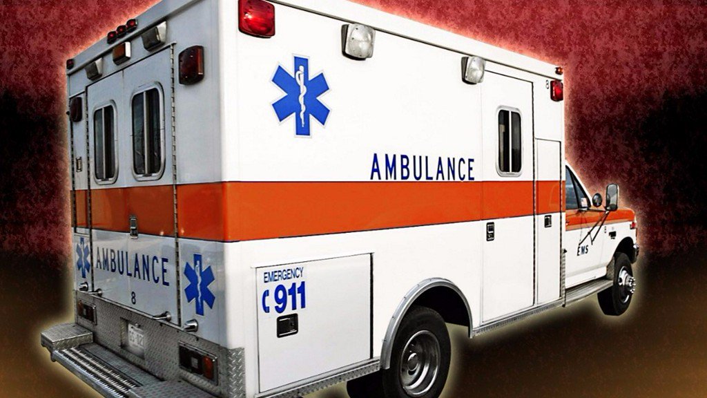 2 children hospitalized after car crash at County Road 220 in Clay County    