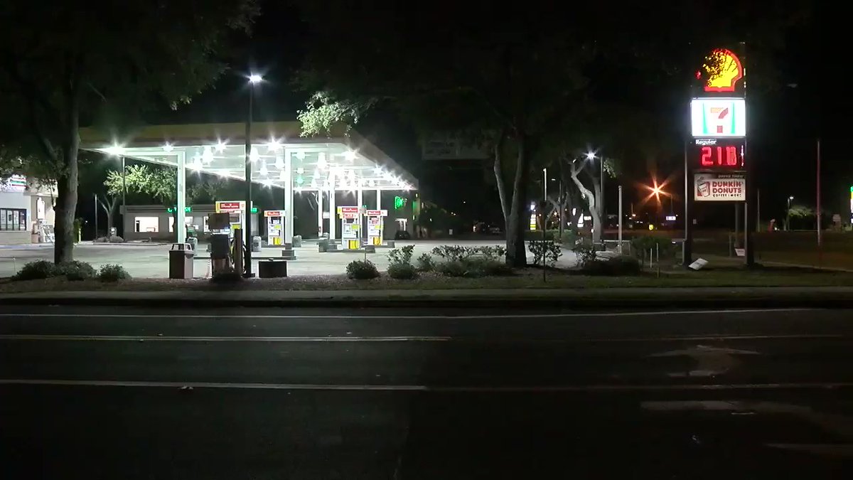 Deputies responded to the Shell on Dale Mabry Highway at Hudson Lane for an adult male who was stabbed. The victim was transported with non-life threatening injuries. The suspect, who is known to the victim, is in custody according to HCSO