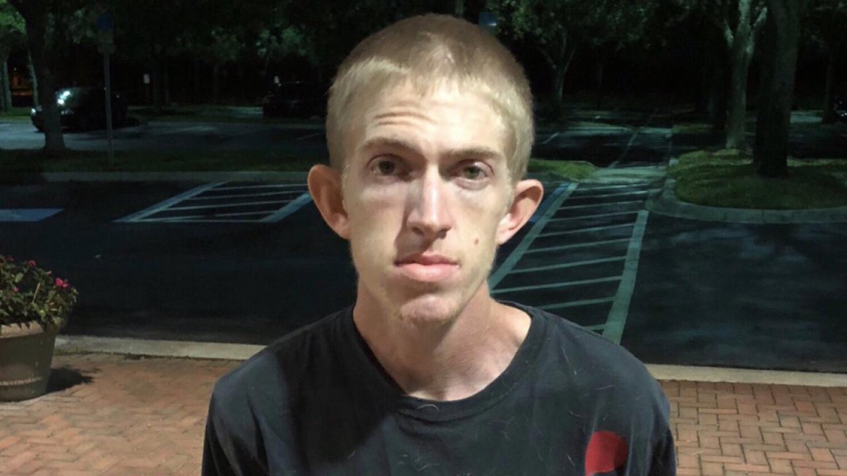 Ten-hour SWAT standoff ends with arrest of aggravated assault suspect in Sarasota    