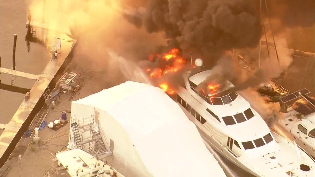 No fuel leaking into water following massive yacht fire in Riviera Beach    