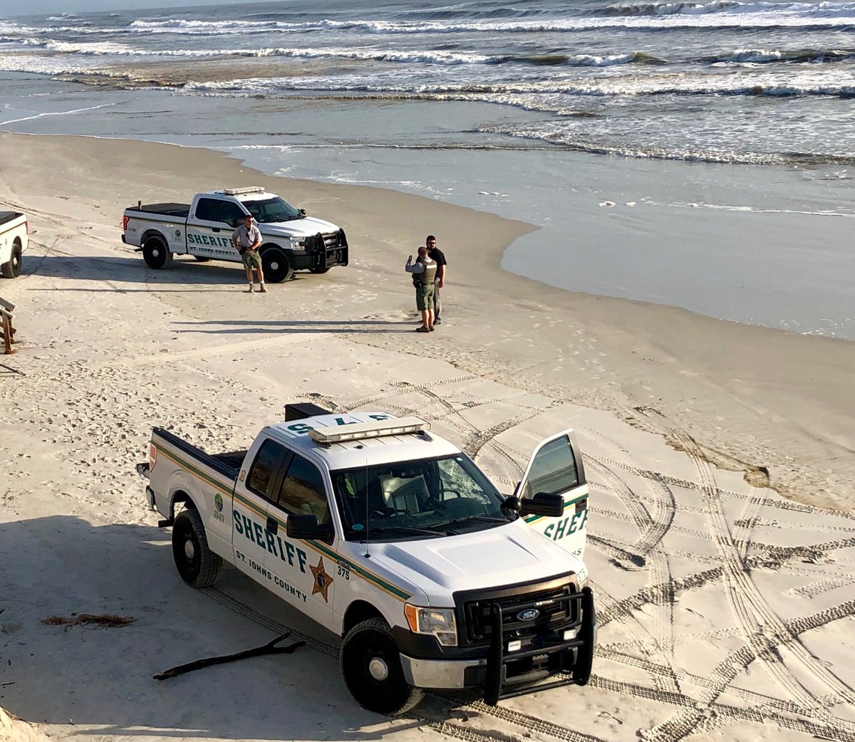 Man's body found along StAugustine shoreline, could be missing swimmer, police say