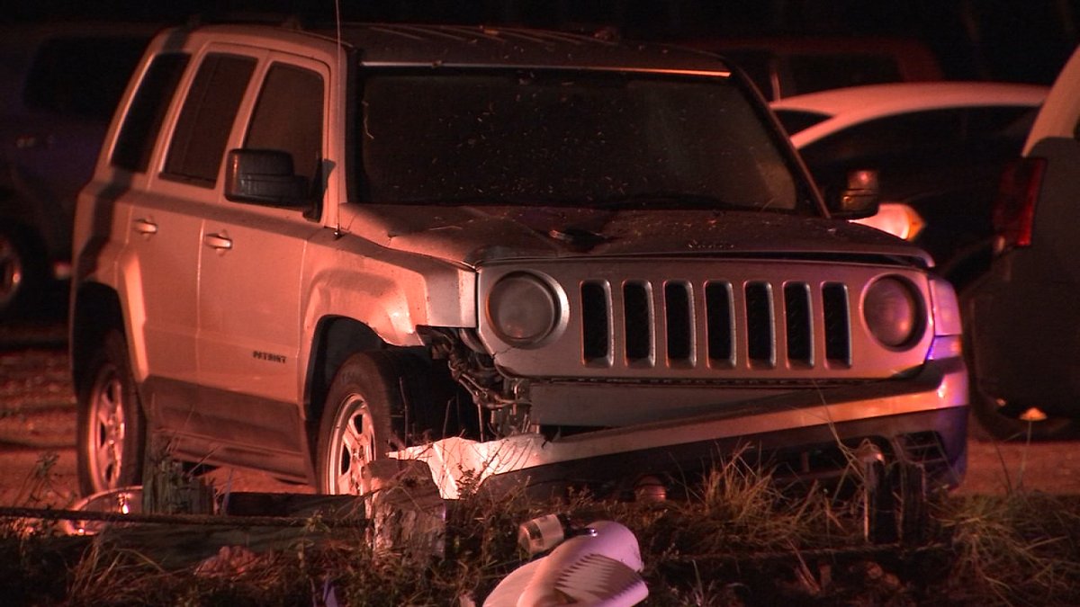 Hillsborough County deputies say a hit-and-run driver plowed into vehicles at an auto repair shop in Tampa.
