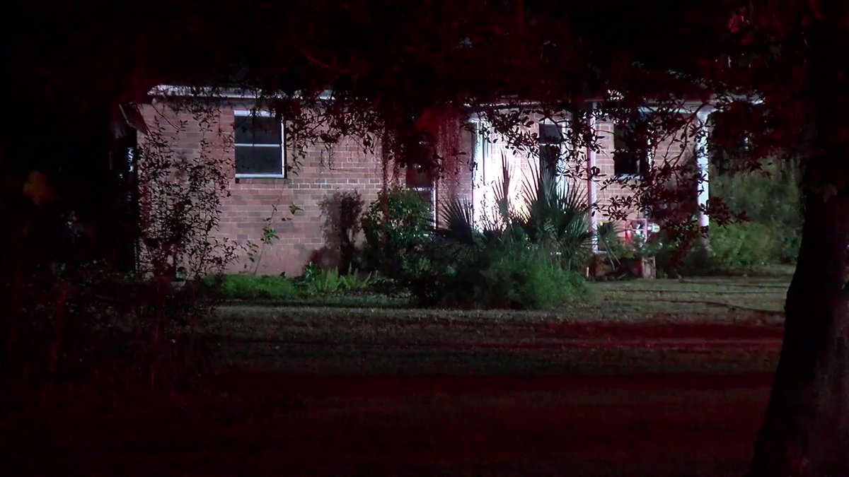 Two people were rushed to the hospital after Polk County firefighters pulled them out of their burning home. It happened overnight on Willis Rd in Mulberry. Officials have not released the cause of the fire or the condition of the victims yet. 