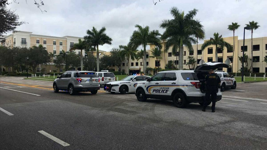 Phone threat prompts building evacuation in Jupiter