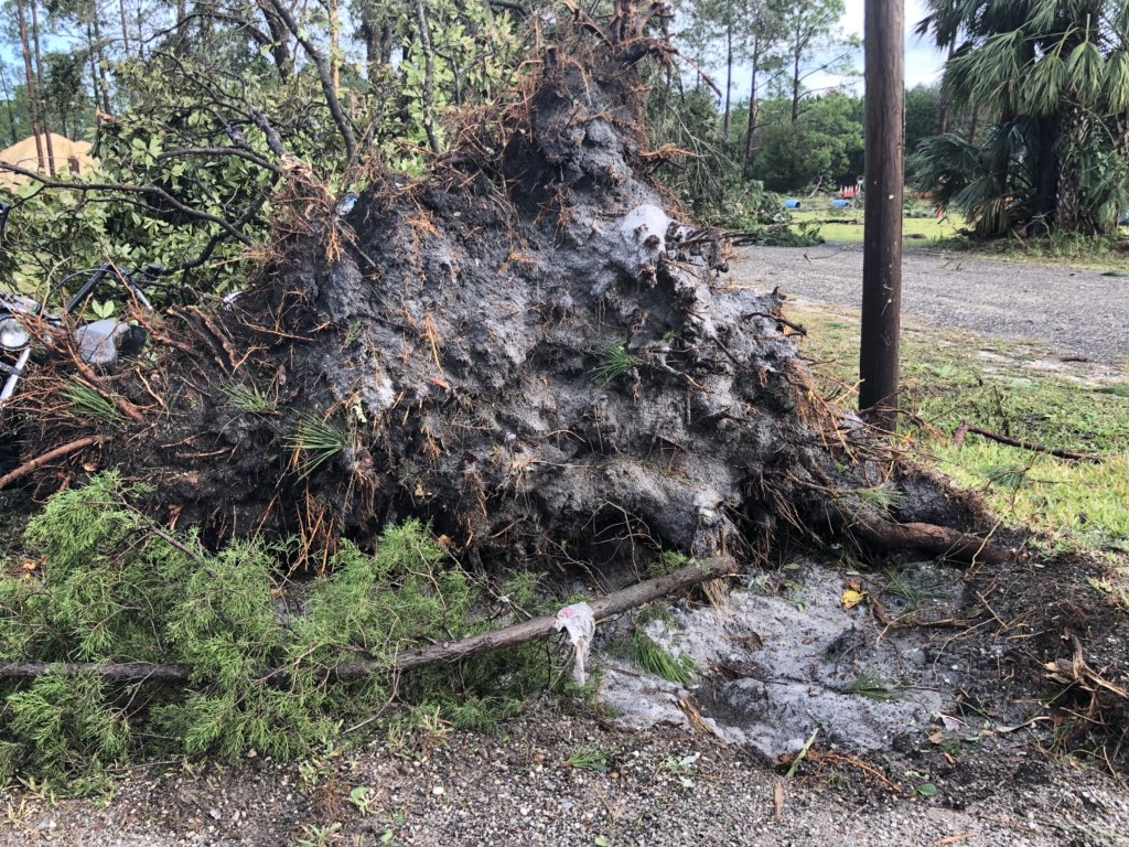 Here's a look at some of the storm wreckage we're seeing in Korona. Crews are on-scene cleaning to the area