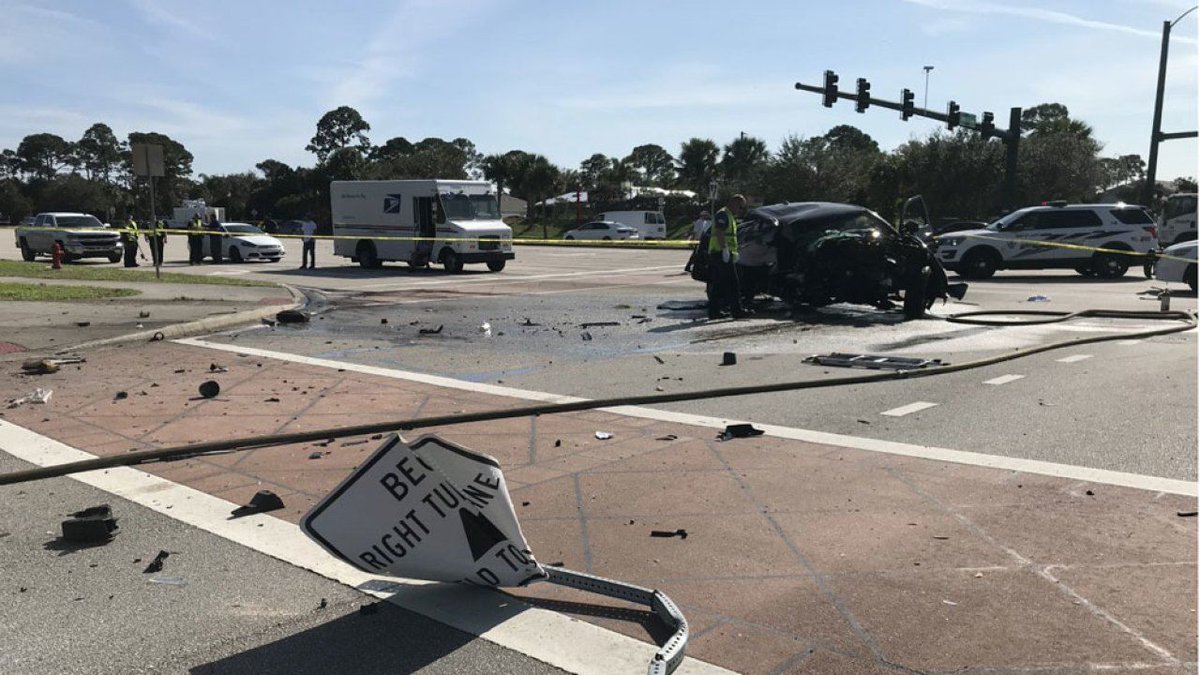Driver extracted after fiery crash in Port St. Lucie