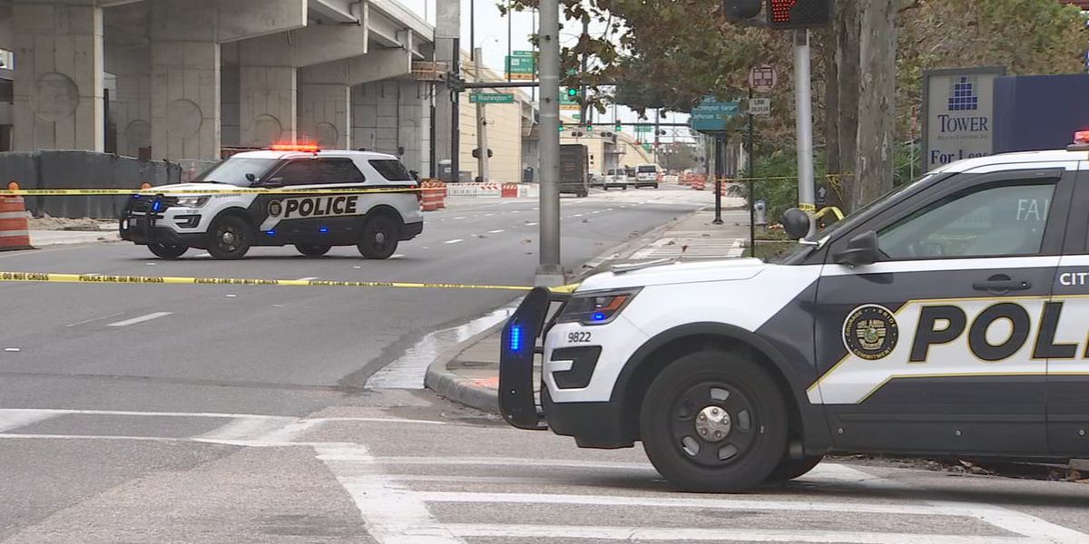 Woman dies after fall from I-4 overpass following crash near downtown Orlando