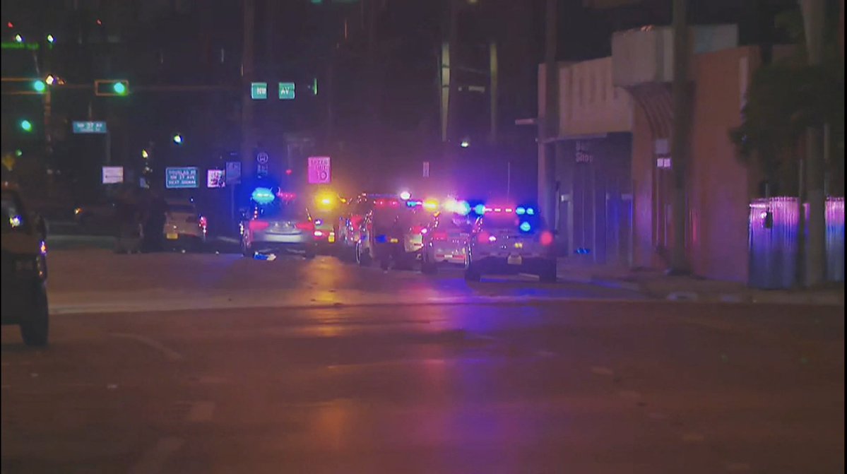 A massive manhunt in Miami overnight after an armed robbery in Hialeah led to a shooting. One suspect injured, one other detained. At least two others still on the run. Unclear if shooting was police-involved