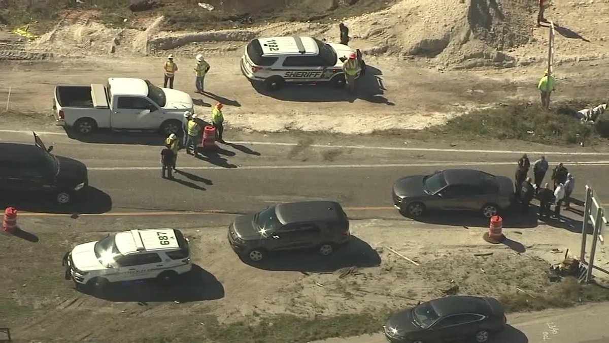 A fight between construction workers along Florida's Turnpike led to a fatal stabbing Monday. It happened Monday morning on the southbound lanes near exit 254, FHP says.