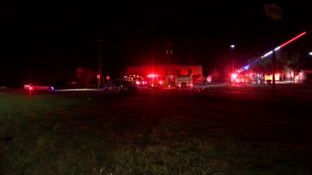 HCFR working a fire at the Denny's of 3747 Sun City Center Blvd. Officials stated the fire appears to be a grease fire in the kitchen of the business. The building is being ventilated for smoke.