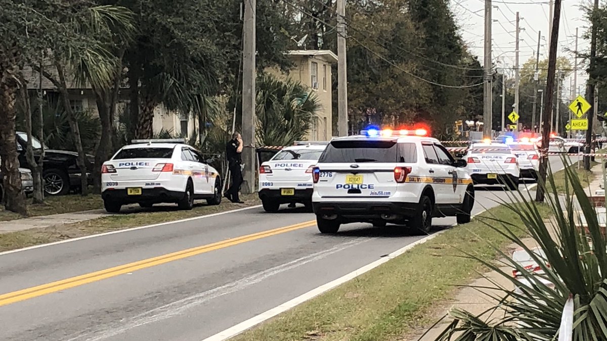 Shooting scene on Union St and Acorn St. Jacksonville, Florida