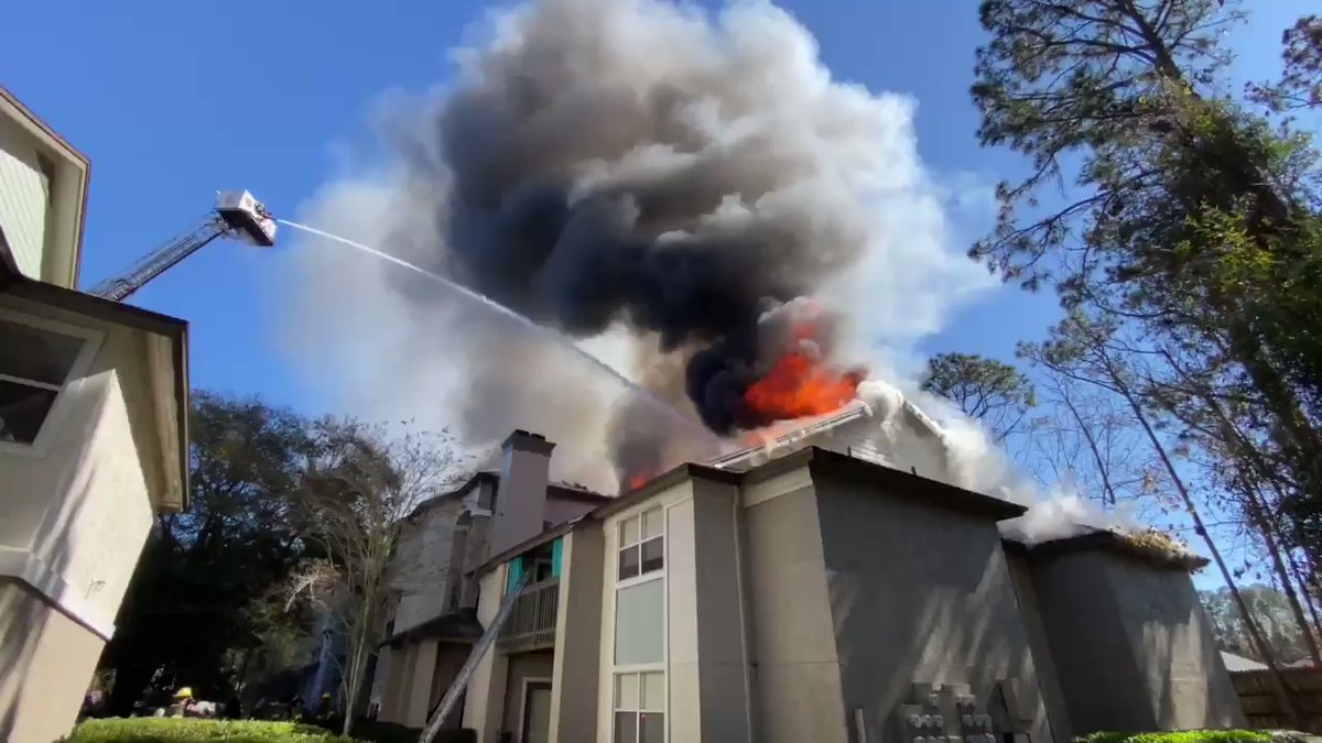Crews are battling a fire at an apartment complex on Paradise Island Boulevard. 