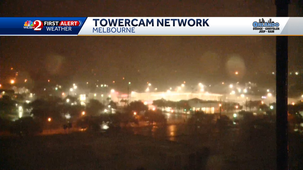 Strong gusty winds moving through Melbourne right now. Should be off shore by 2:30