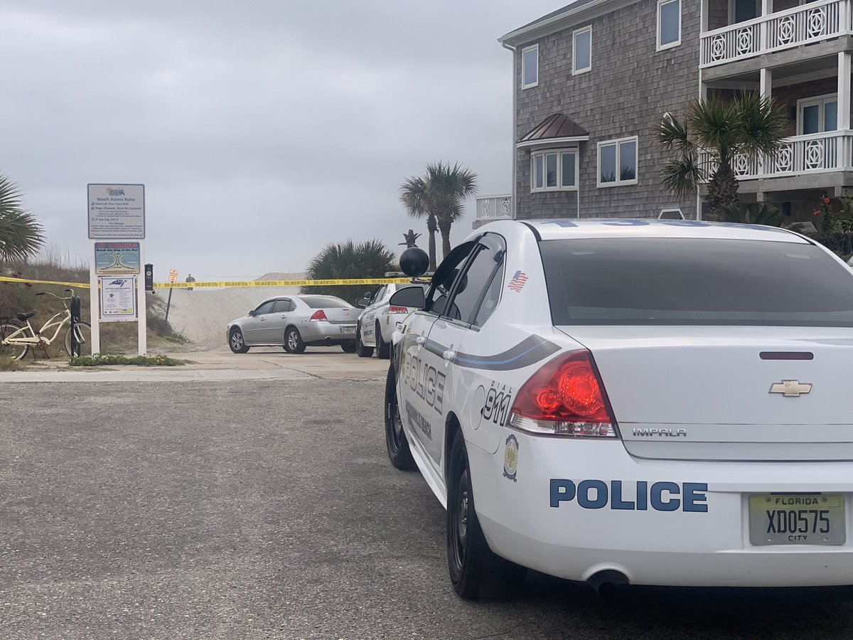Police investigating on beach, where sources say a body has been found. This is a suicide. Police are blocking off the beach near Seagate Ave.