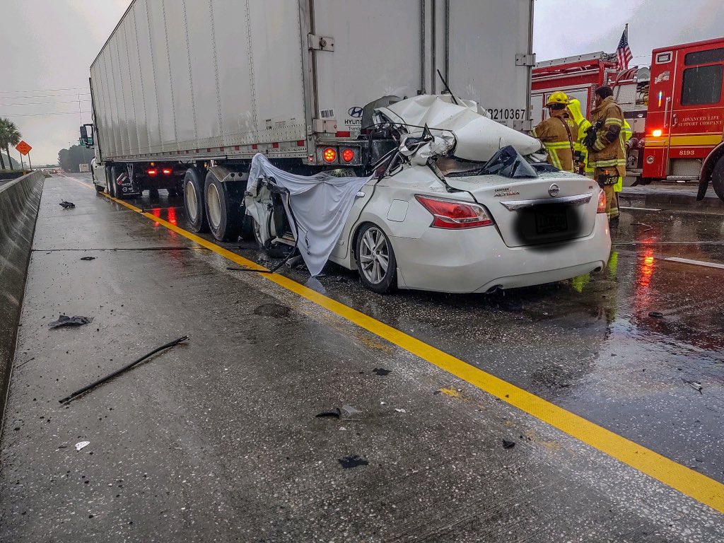 Crews are also responding to a traffic accident on I295 N at the Duval Rd exit. a car is under the back end of a semi. E34 advises one person is trapped