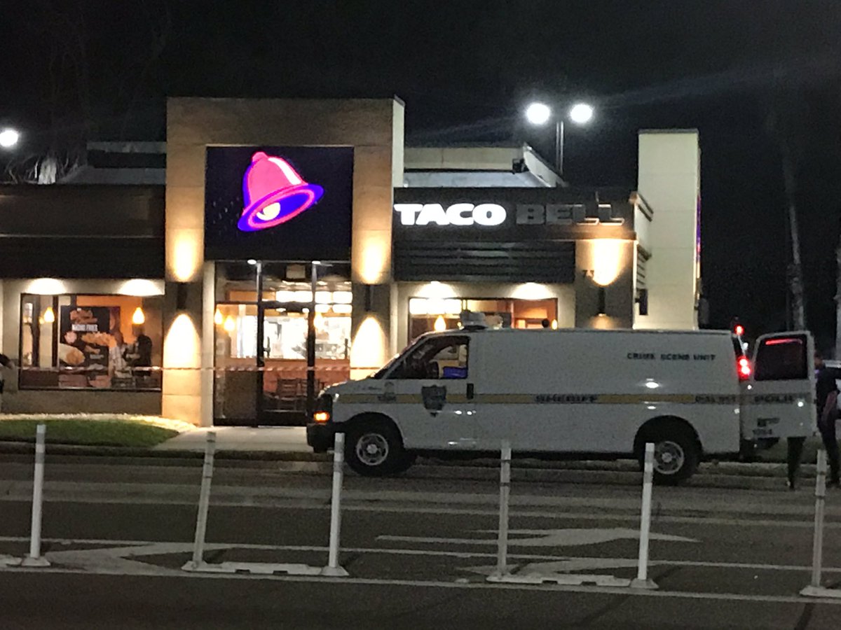 SHOOTING - Robbery occurred to the @tacobell on 103rd st on the Westside - an employee was shot and a 2nd person robbed - per @JSOPIO a Black male was seen fleeing in a gold vehicle possibly a Toyota Camry - victim take to hospital with non-life threatening injuries