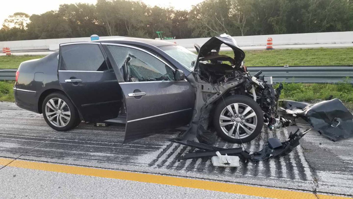 Brandon: Impaired driver arrested following early morning two vehicle injury crash along SB I-75 at SR-60.  Roadway   clear.  