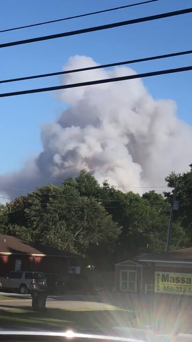 Pensacola, FL 5mileswampfire off of US 90 
