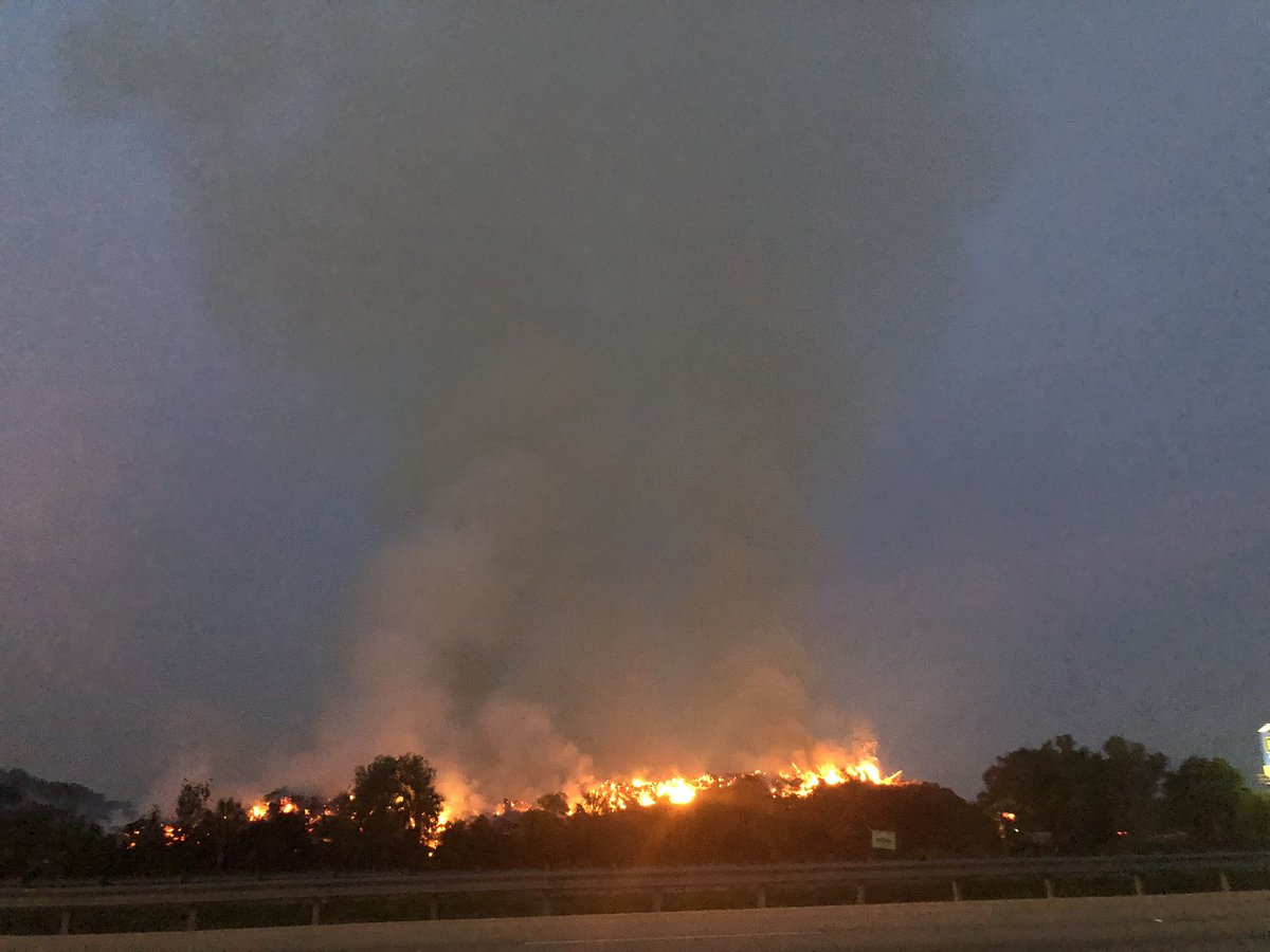Winds seems to be keeping the smoke OFF I75 