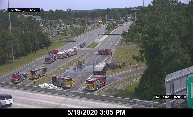 VEHICLE FIRE: Blocking all lanes of Roosevelt Blvd/US-17 North & South at I-295 West Beltway. 