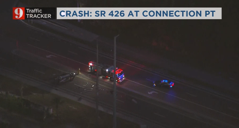 All lanes blocked at SR 426 at Connection Point in Seminole - This is between Chapman & Dean Rd 