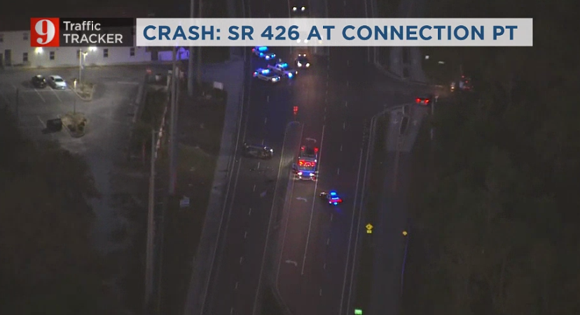 All lanes blocked at SR 426 at Connection Point in Seminole - This is between Chapman & Dean Rd 