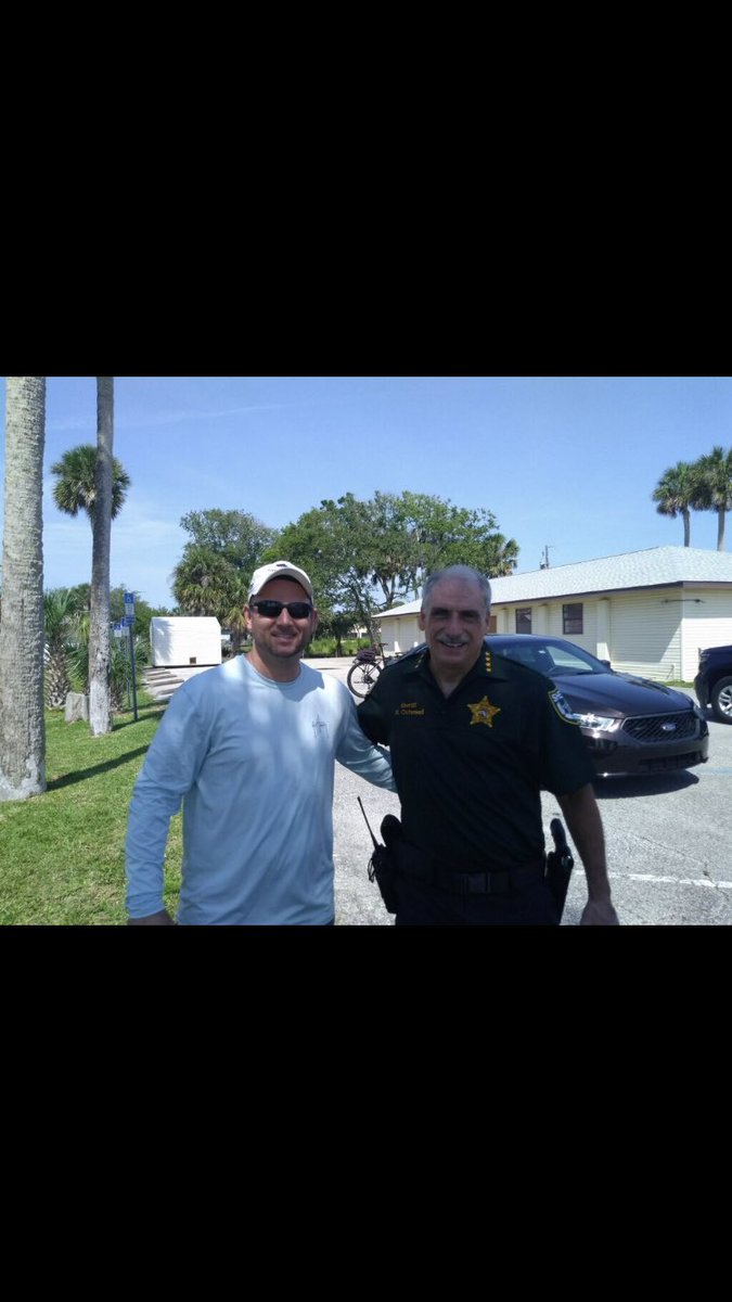 Cityportorange council member Chase Tramont took today while at the protest at the Dunlawton Bridge. He estimates more than 500 people were there. There's another demonstration near ISB and .@CityDaytona city hall. Both have been peaceful