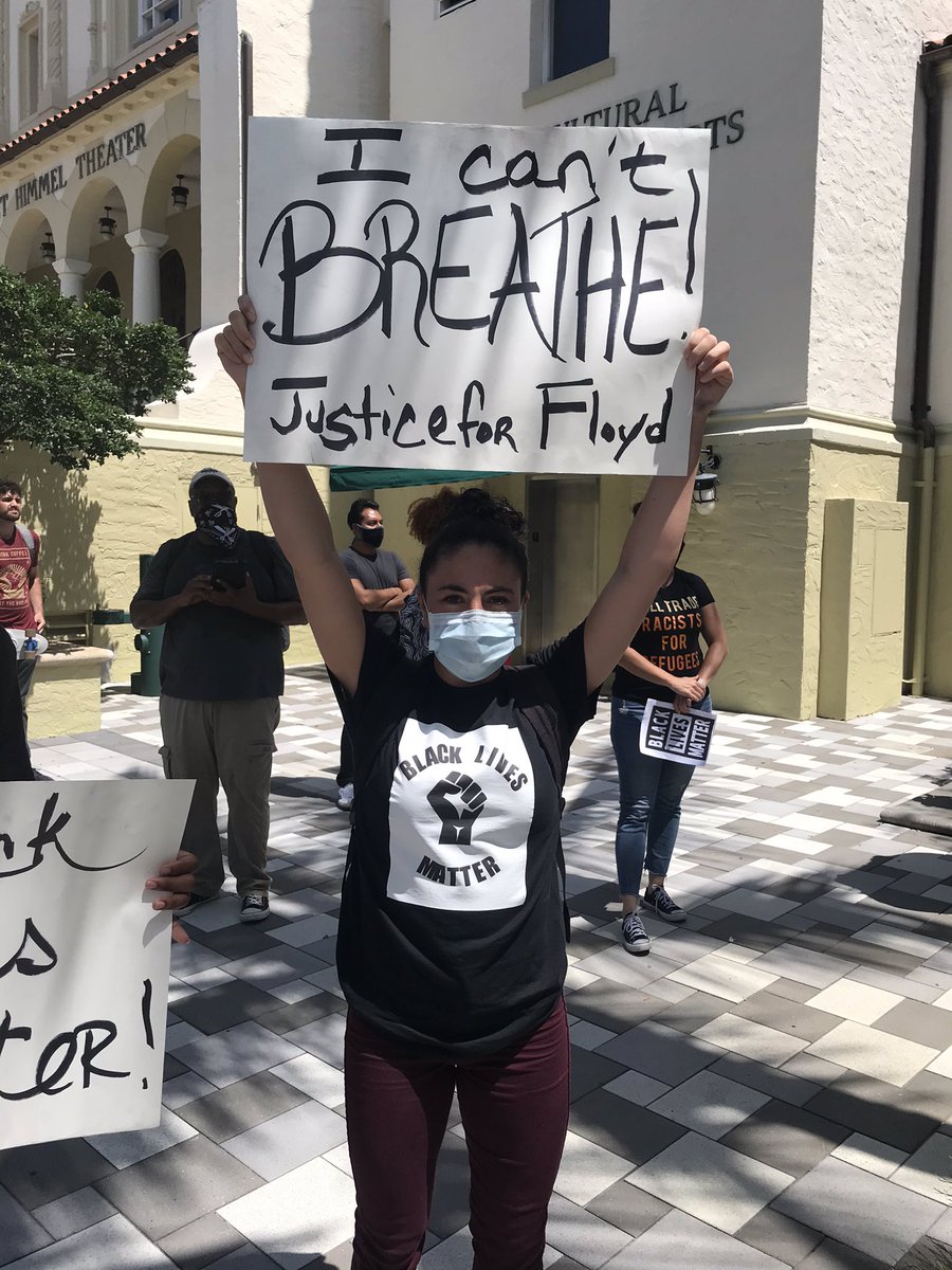 About 100 protesters are peacefully gathering at @rosemarysquare inWPB 