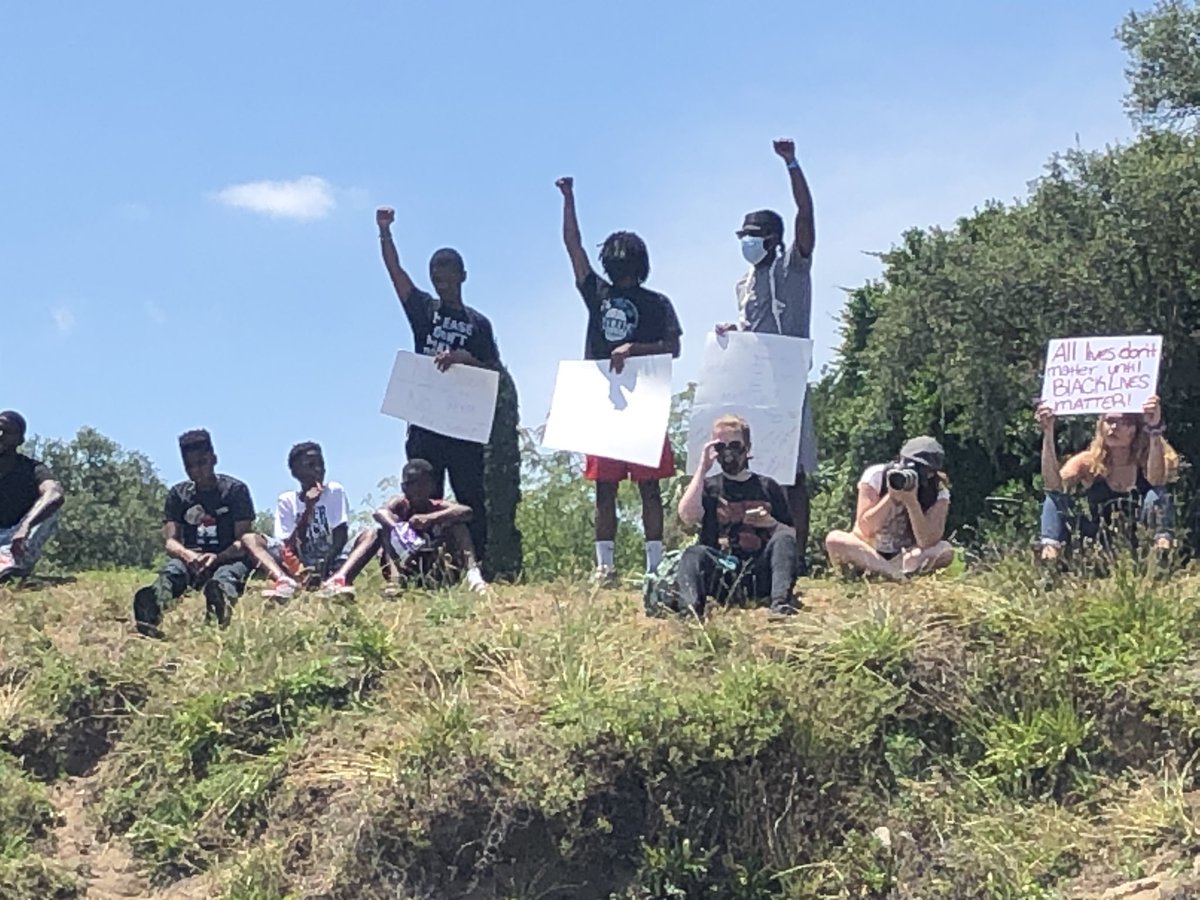 Day 3 of a peaceful protest at Graffiti Bridge in Pensacola. A prayer for justice for George Floyd & Tymar Crawford kicked off the demonstration followed by performances from local vocalists.