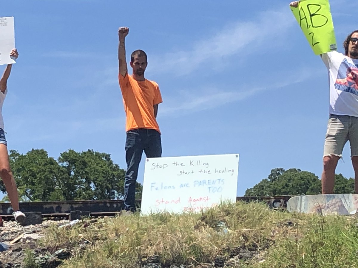 Day 3 of a peaceful protest at Graffiti Bridge in Pensacola. A prayer for justice for George Floyd & Tymar Crawford kicked off the demonstration followed by performances from local vocalists.