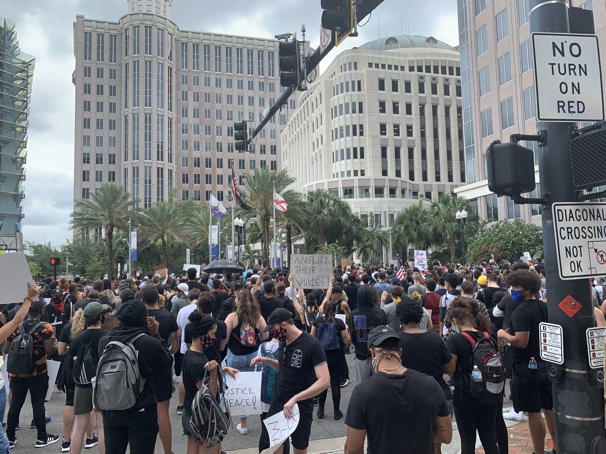 likely thousands here. Crowd is almost to the Grand Bohemian