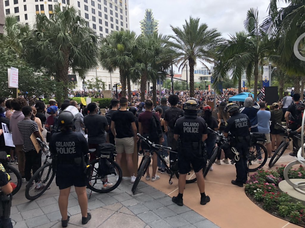 The crowd is vast here at @citybeautiful city hall. Thousands spilling out into the downtown intersection of Orange and South street. Everything very peaceful, protest leaders calling on demonstrators to do more than just rally, but research and vote. 