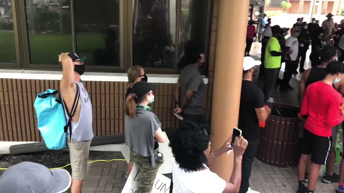 A police brutality vigil has started in Riviera Beach at City Hall. Protestors will be marching over Blue Heron Bridge go Singer Island. 