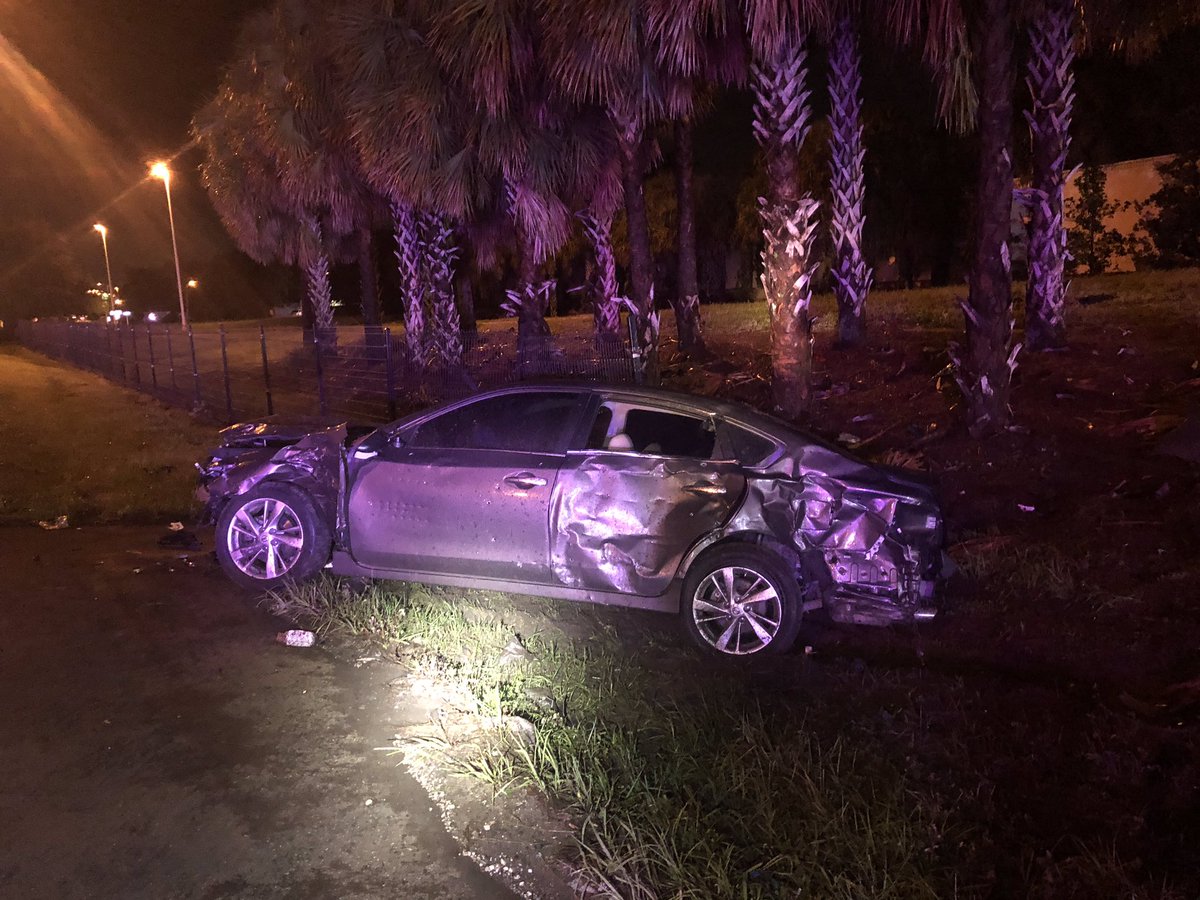 Troopers are investigating a shooting incident along WB I-4 near MM1 that injured one and resulted in a crash.