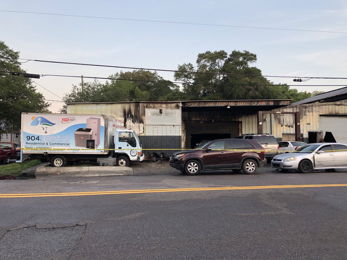 The state fire marshal has arrived to investigate the cause of a fire at two businesses on Phoenix Avenue. JFRD tells us an auto body shop and commercial hood cleaning service caught fire early this morning 