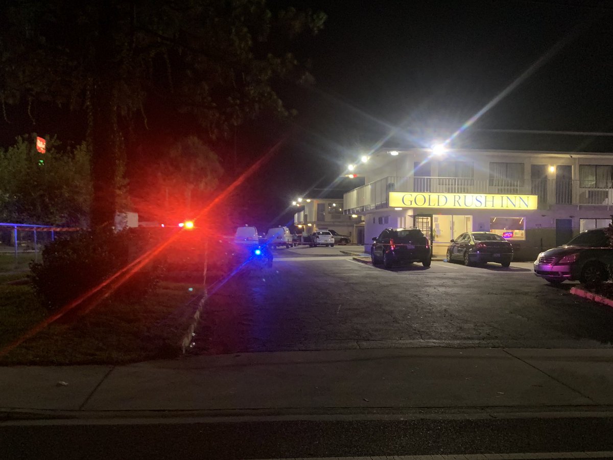 Here's a look at police responding to reported shooting at the Gold Rush Inn — this is on Harts Rd. 