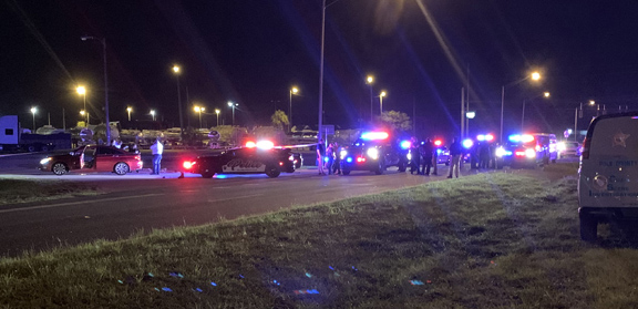 Auburndale police officer shot in ankle or top of foot during traffic stop Thursday evening at US 92 near Dairy Rd. The suspect was also shot several times, received serious injuries. The investigation continues.