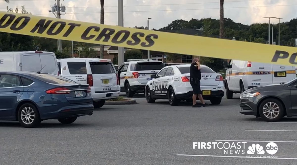 Panera Bread on Atlantic Blvd in Atlantic Beach. there are at least 20 officers on scene and part of the parking lot is roped off. there are units from JSO, Atlantic Beach PD and Neptune PD on scene  