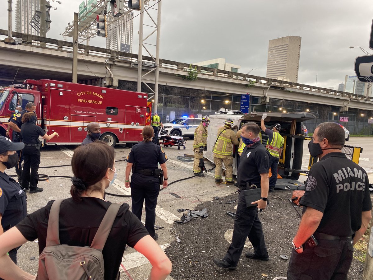 Miami PD on scene at NW 3 Ct & 6 St of a two-vehicle crash where a wheelchair-bound elderly woman is trapped.  NW 5-7 St on NW 3 Ct is shutdown in the southbound direction. 