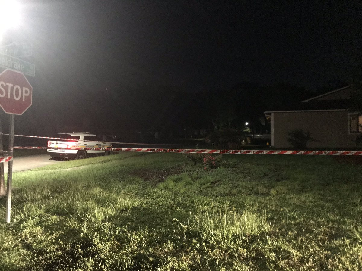 HOMICIDE - @JSOPIO on scene of a domestic incident on Sheldrake Dr in Mandarin- where police say a Woman shot her boyfriend who was pronounced deceased