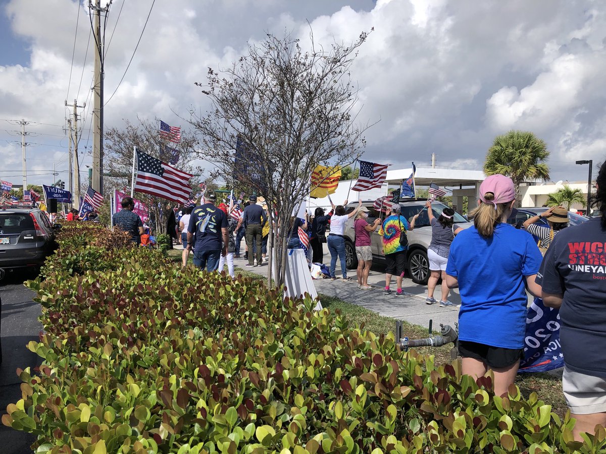 Upporters of former President Trump are holding a rally in West Palm Beach.