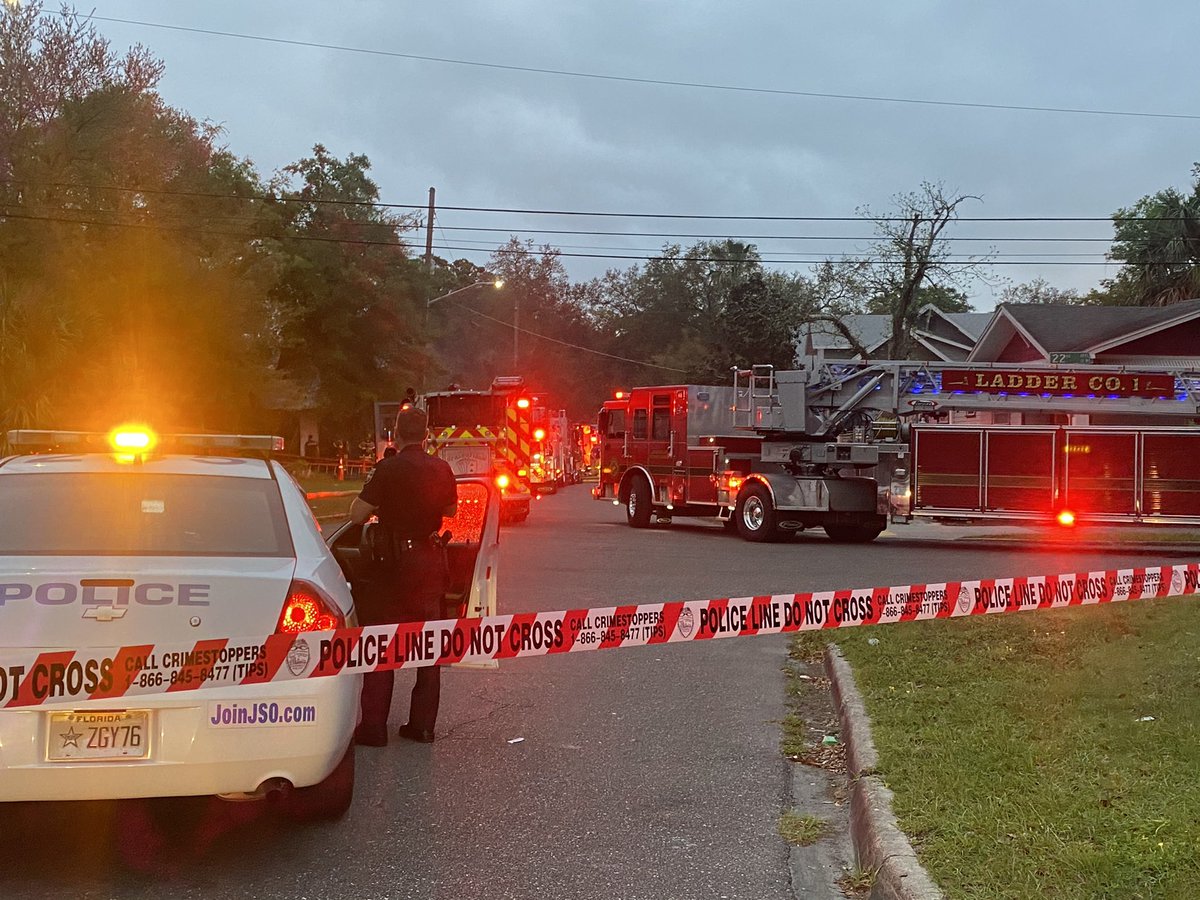 JFRD crews responding to a residential structure fire on W 23rd St.   The fire is now out 