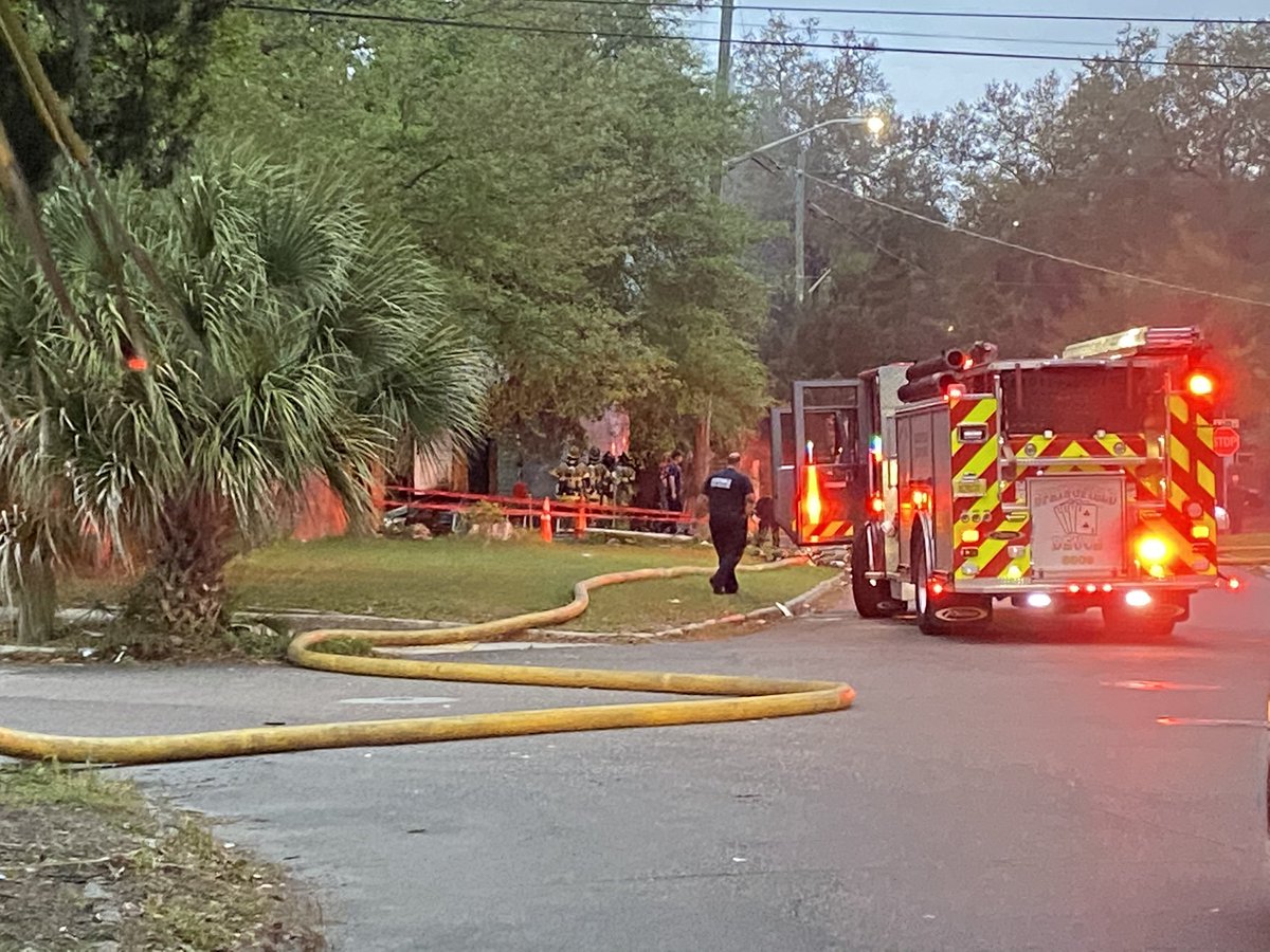 JFRD crews responding to a residential structure fire on W 23rd St.   The fire is now out 