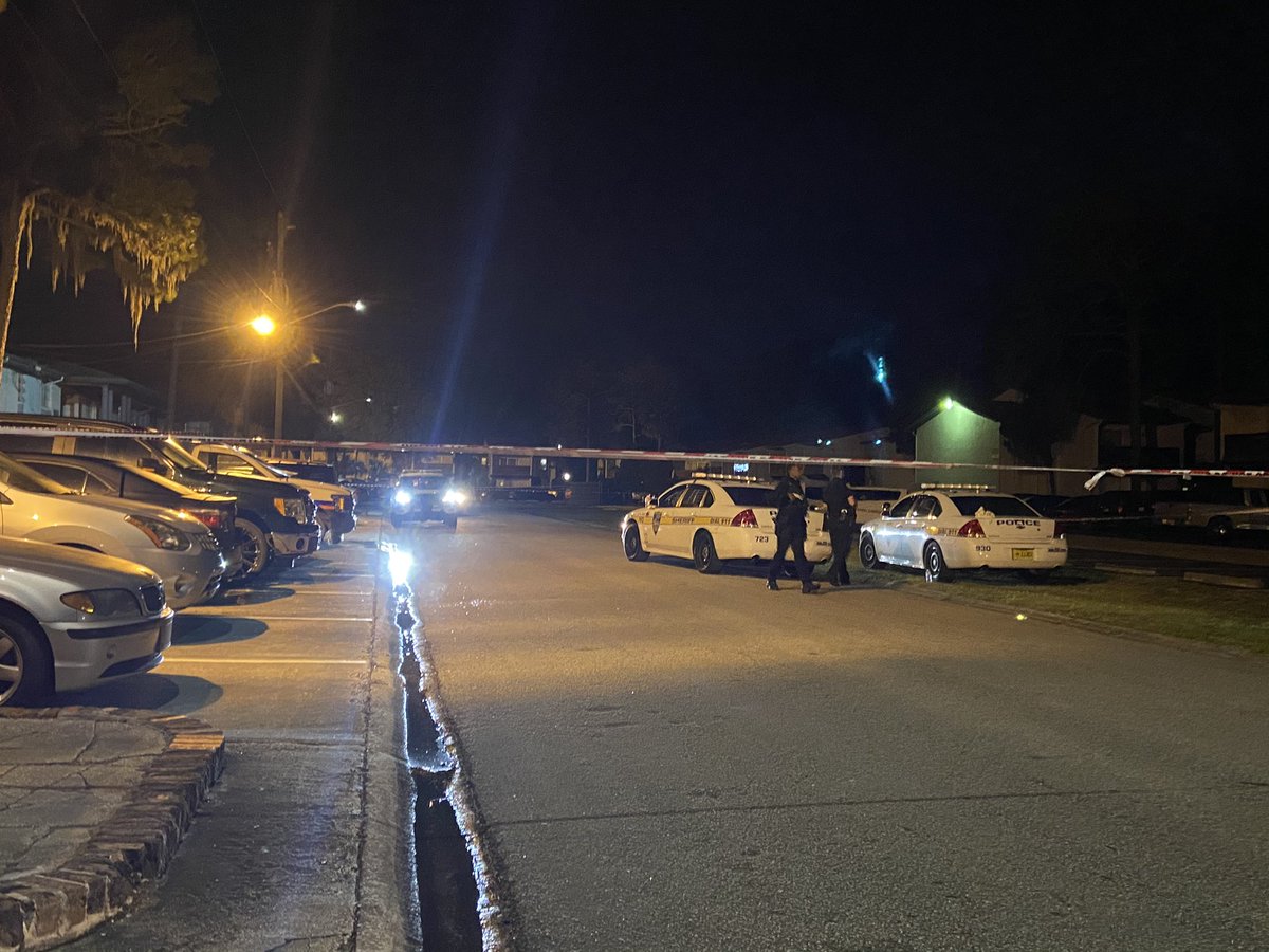 Police are investigating a shooting on Tall Pine Ln. W in Arlington. 