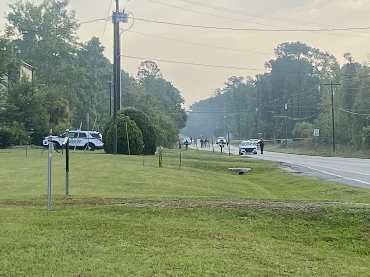 Clay Co deputies say a man was lying in the middle of SR220 this morning. He was taken to a local hospital and pronounced dead. They suspect foul play and an investigation is now underway