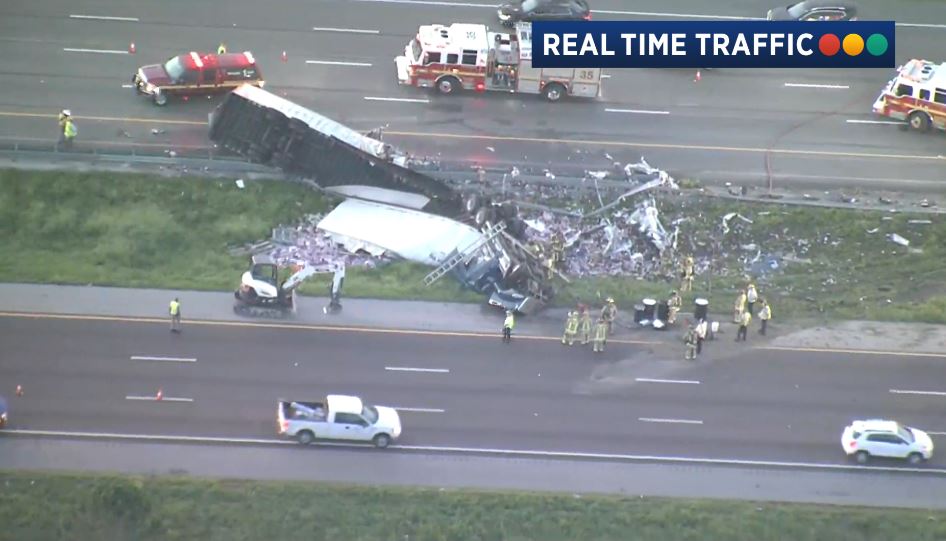 CRASH I-4, south of Lake Mary Blvd. Take US-17/92 or SR-417 as alternate routes.