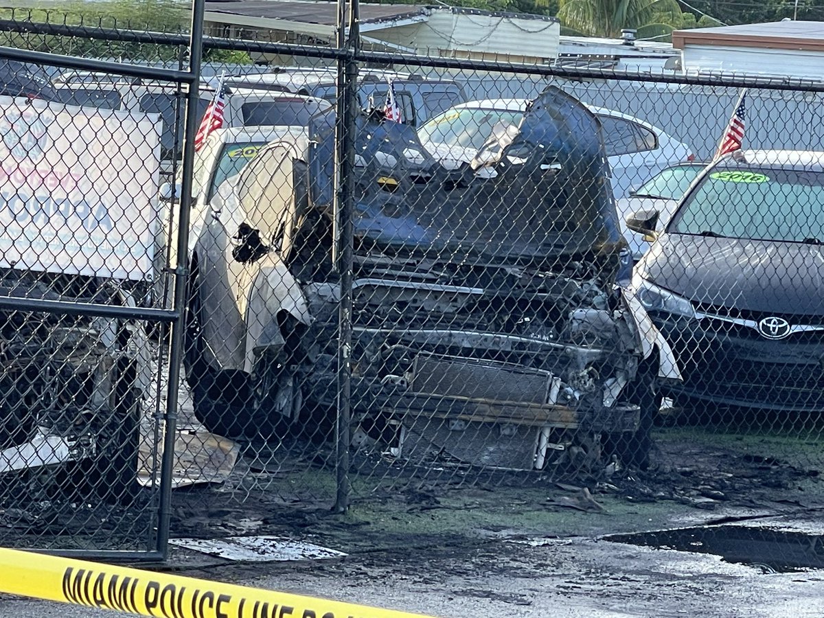 @CityofMiamiFire investigating after three cars caught fire at a used car dealership in LittleHavana overnight. Worker at Magic City Auto estimates $60,000 in damages. Firefighters trying to determine if this was arson or accidental. No injuries